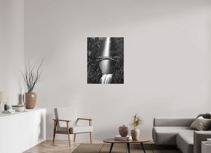 28 x 35.6″, Canvas Prints Oregon's Multnomah Falls Black/White